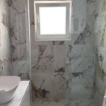 Appartement Luxury Spacious - Tirana